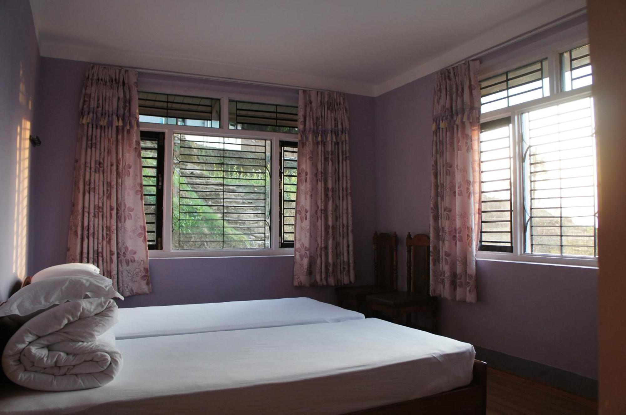 Hotel Mount Paradise Nagarkot Pokój zdjęcie